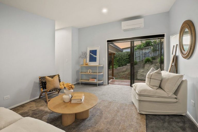 Photo of property in 28 Robertson Street, Raglan, 3225