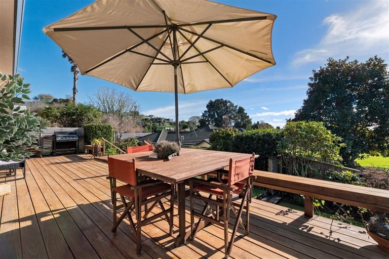 Photo of property in 6 Oteki Park Drive, Welcome Bay, Tauranga, 3112