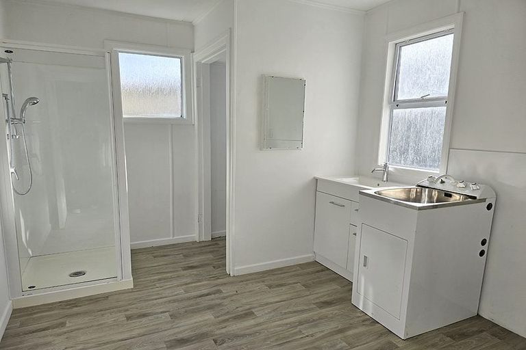 Photo of property in 12 Whangaimoana Beach Road, Whangaimoana, Featherston, 5772