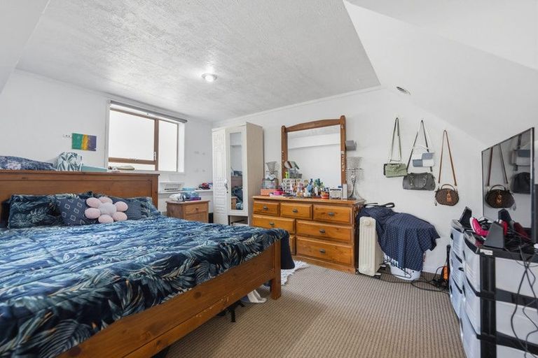 Photo of property in 69 Holmes Road, Manurewa, Auckland, 2102