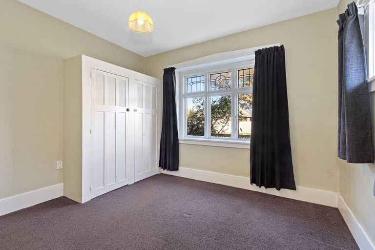 Photo of property in 15 Harrow Street, Phillipstown, Christchurch, 8011