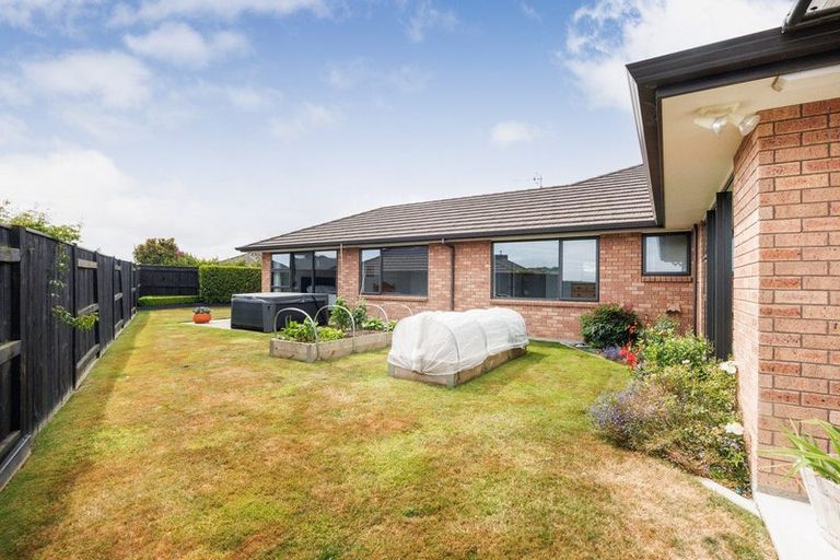 Photo of property in 55 Rodeo Drive, Kelvin Grove, Palmerston North, 4414