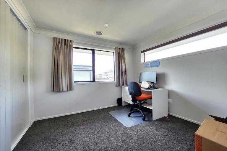 Photo of property in 126 Melksham Drive, Churton Park, Wellington, 6037