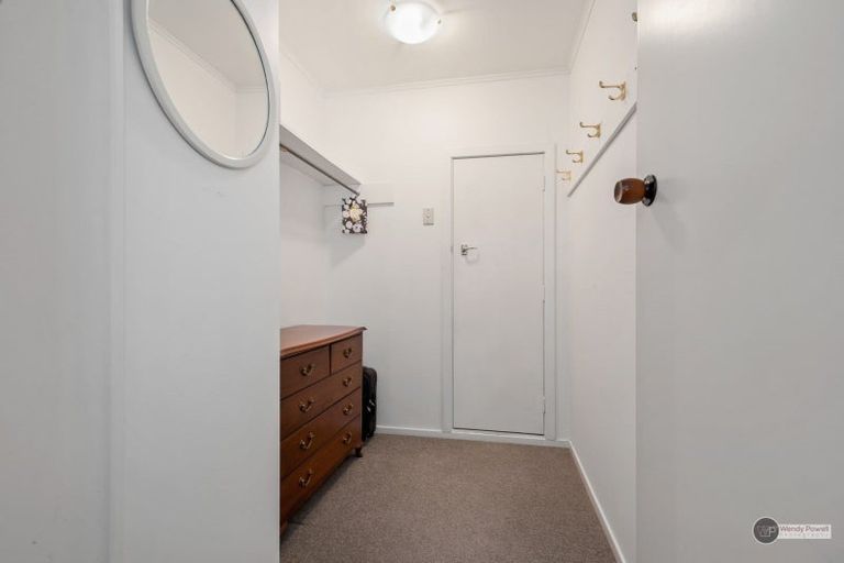 Photo of property in 28 Saint Columbans Grove, Boulcott, Lower Hutt, 5010