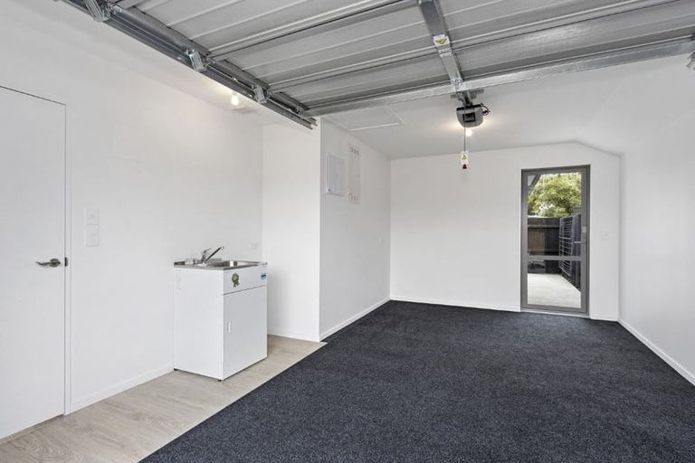 Photo of property in 2/7b Arosa Place, Parklands, Christchurch, 8083