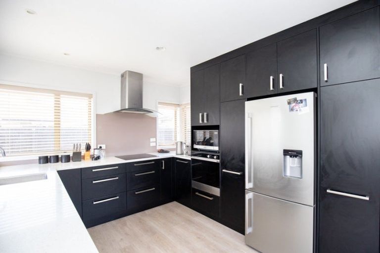 Photo of property in 11b Harris Place, Ngatea, 3503