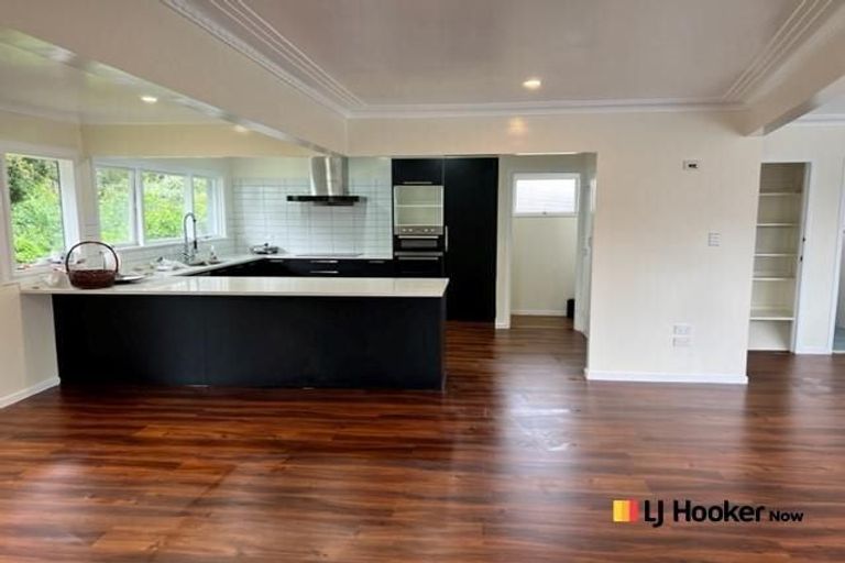 Photo of property in 90 Lawrence Crescent, Hillpark, Auckland, 2102