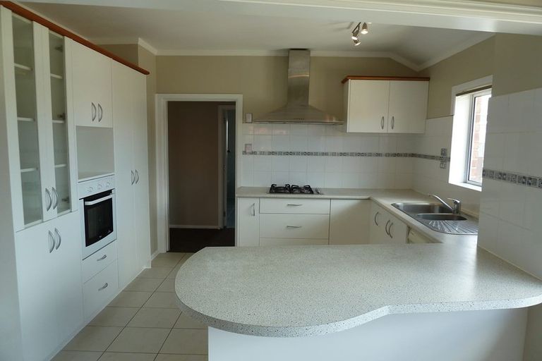 Photo of property in 124 Coronation Road, Papatoetoe, Auckland, 2025