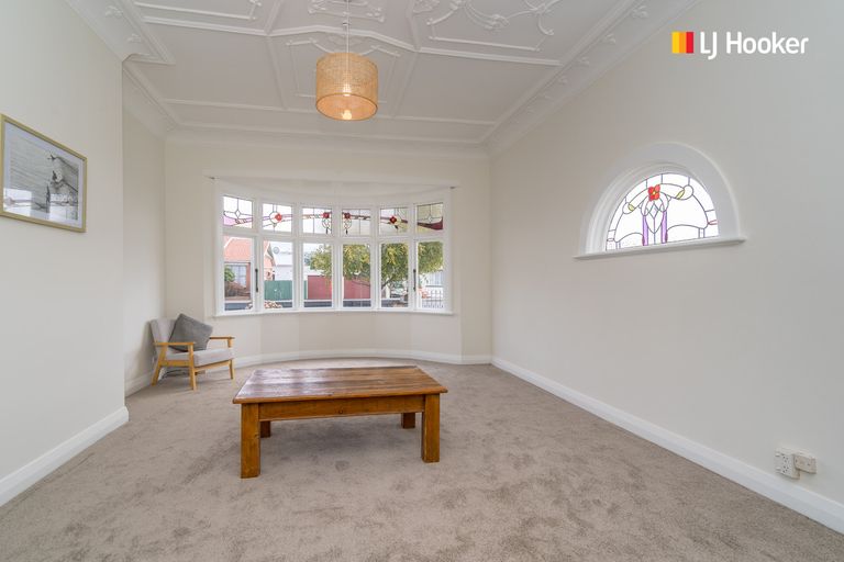 Photo of property in 65 Hargest Crescent, Saint Kilda, Dunedin, 9012