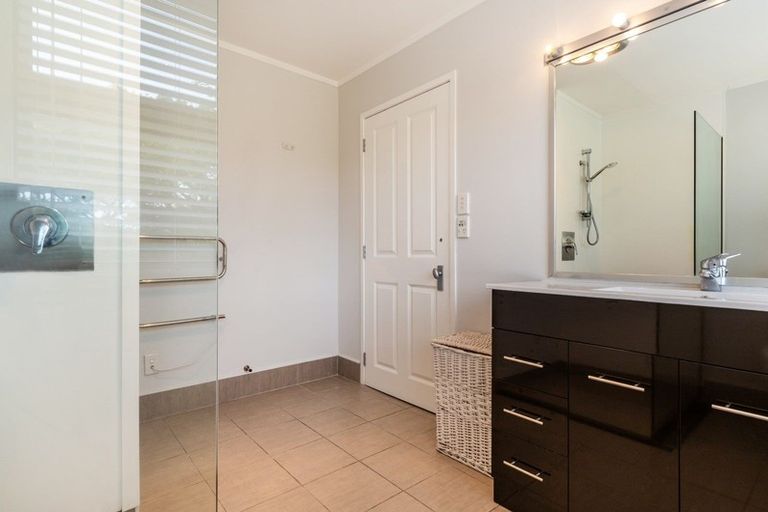 Photo of property in 137 Mapara Road, Acacia Bay, Taupo, 3385