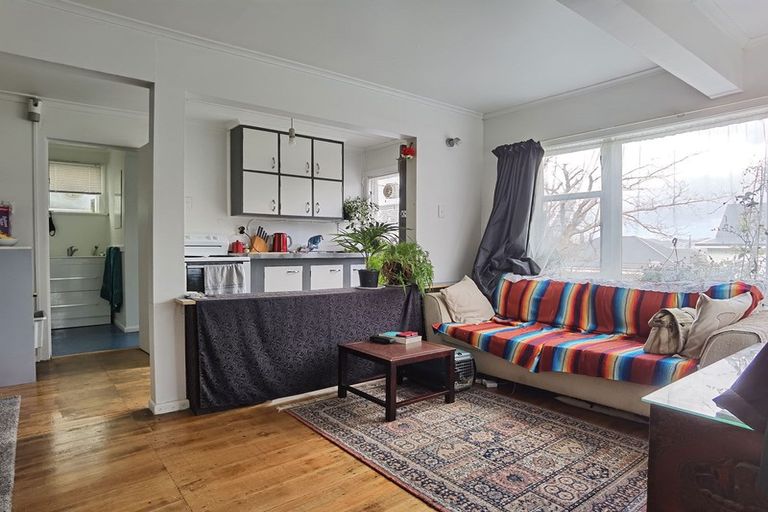 Photo of property in 47a Matai Road, Stanmore Bay, Whangaparaoa, 0932