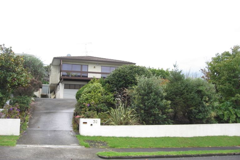 Photo of property in 32 Haseler Crescent, Howick, Auckland, 2014