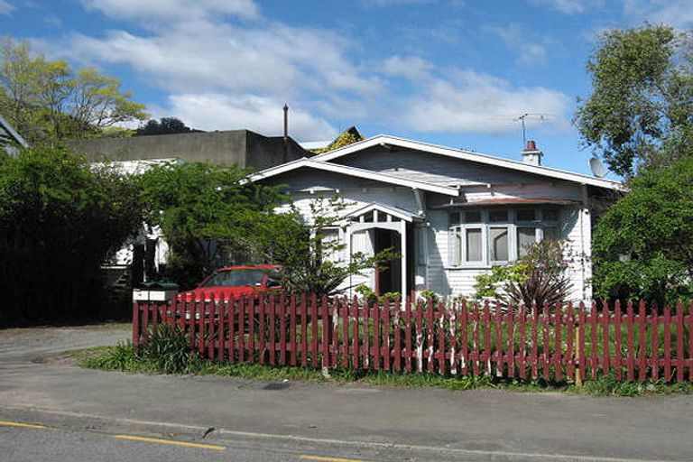 Photo of property in 74 Wellington Street, Nelson South, Nelson, 7010