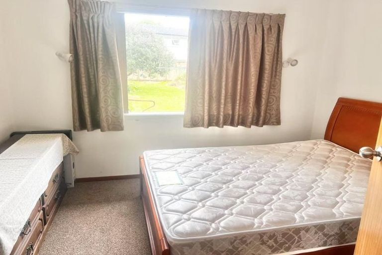 Photo of property in 6 Miramar Place, Pakuranga, Auckland, 2010