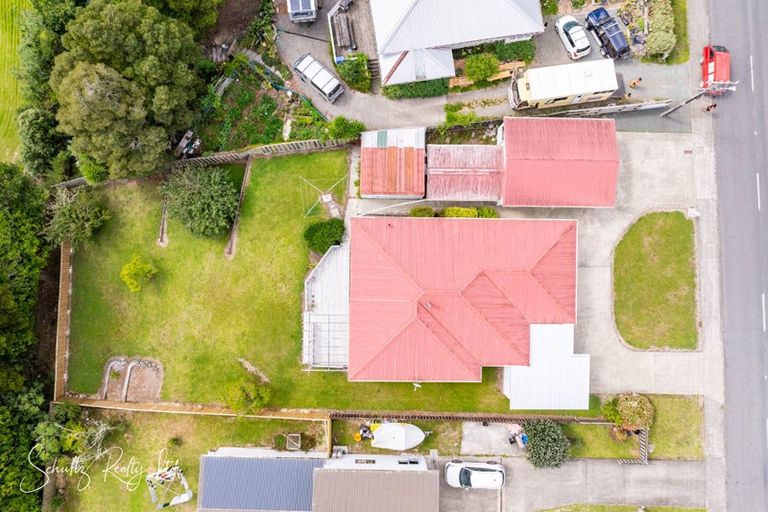 Photo of property in 55 Gorge Road, Maungaturoto, 0520