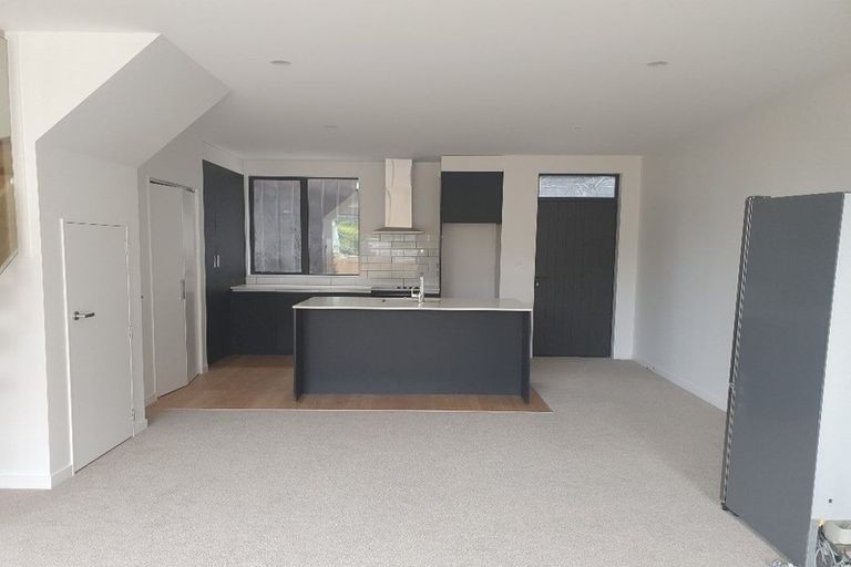 Photo of property in 11/80 Seatoun Heights Road, Seatoun, Wellington, 6022