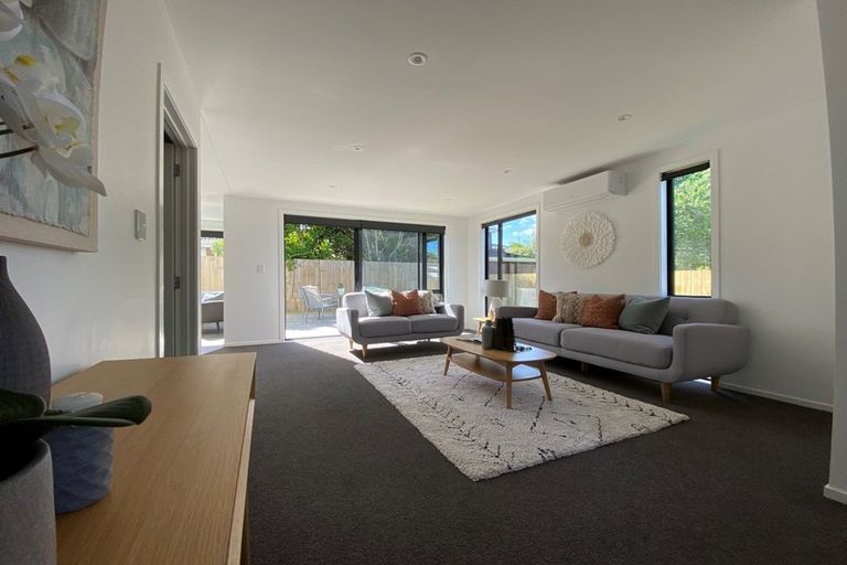 Photo of property in 37e Tawhiri Road, One Tree Hill, Auckland, 1061