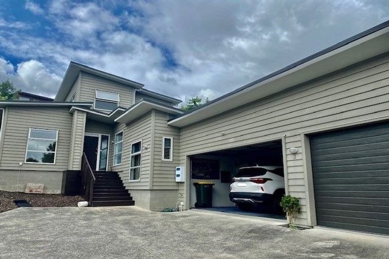 Photo of property in 3 Valley Heights Lane, Pukekohe, 2120