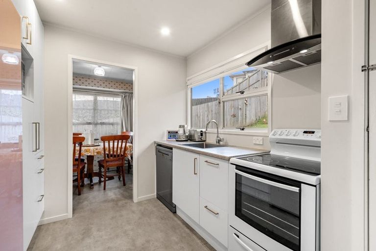 Photo of property in 6 Glenmary Place, Papatoetoe, Auckland, 2025