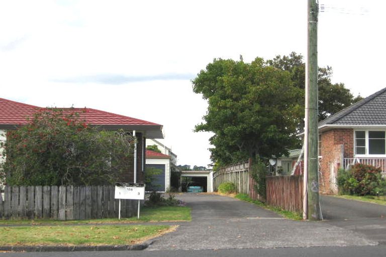 Photo of property in 108 Astley Avenue, New Lynn, Auckland, 0600