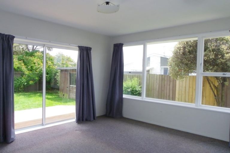 Photo of property in 4 Eros Place, North New Brighton, Christchurch, 8083