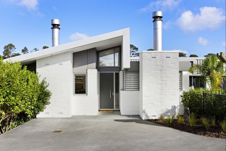 Photo of property in 153h Green Road, Dairy Flat, Albany, 0792