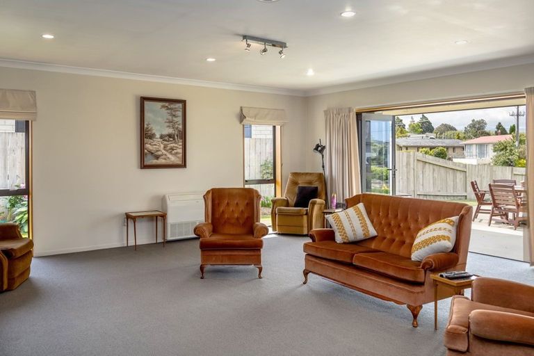 Photo of property in 17 Ruahine Street, Dannevirke, 4930