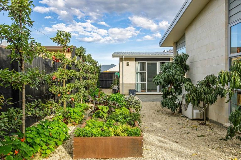 Photo of property in 20 Cedar Place, Rangiora, 7400