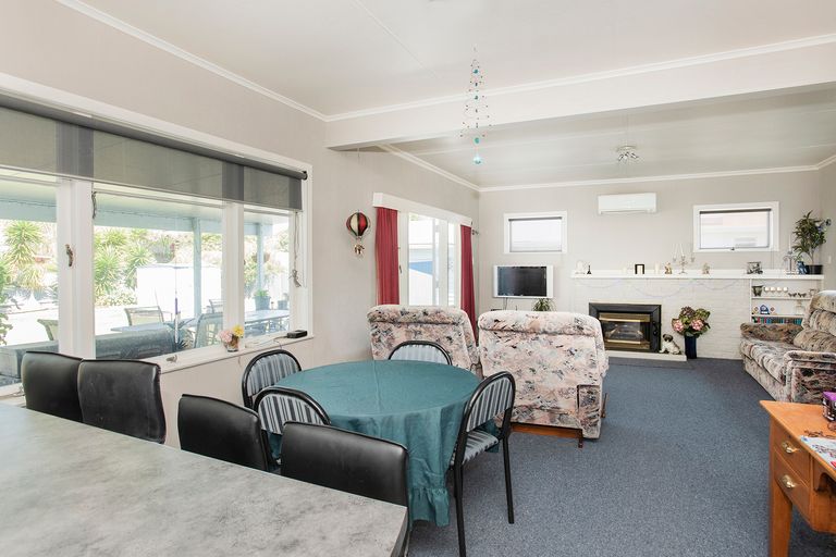 Photo of property in 45 Wildish Street, Outer Kaiti, Gisborne, 4010