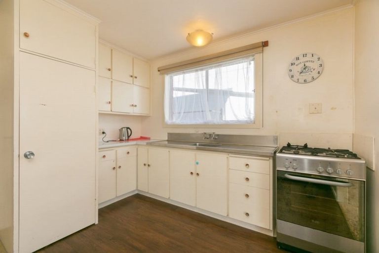 Photo of property in 323c Saint Aubyn Street, New Plymouth, 4310