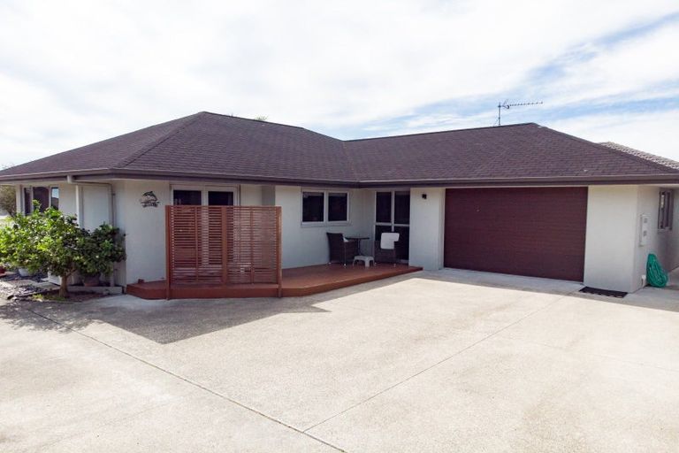 Photo of property in 27 Benner Drive, Ngatea, 3503