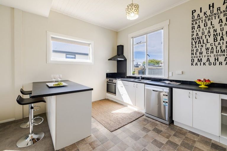 Photo of property in 41 Bathgate Street, South Dunedin, Dunedin, 9012