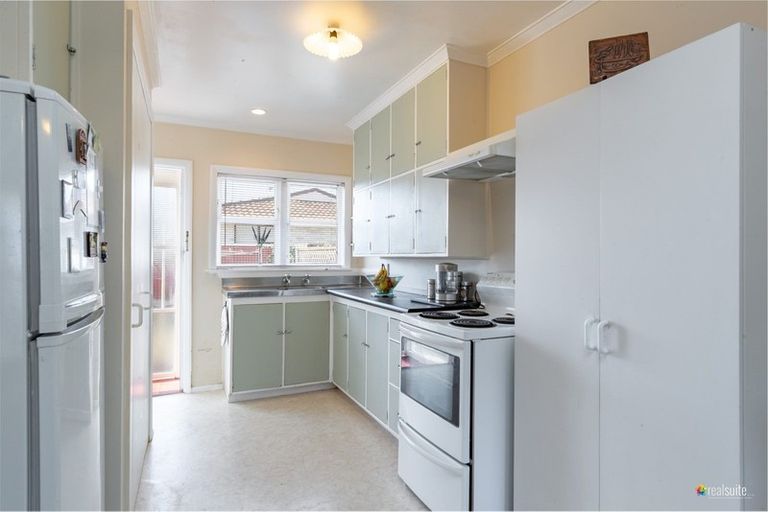 Photo of property in 5 Lane Street, Wallaceville, Upper Hutt, 5018