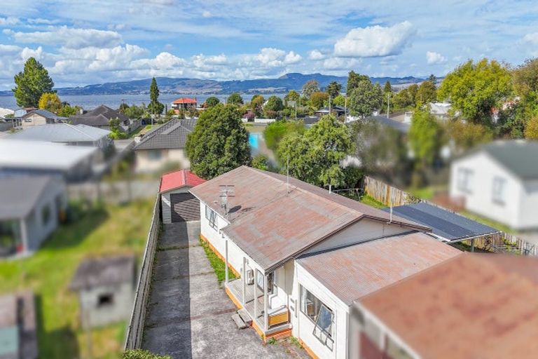 Photo of property in 11 Koutu Road, Koutu, Rotorua, 3010
