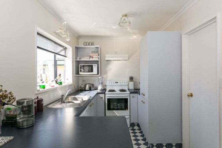 Photo of property in 1a Devon Street, Taradale, Napier, 4112