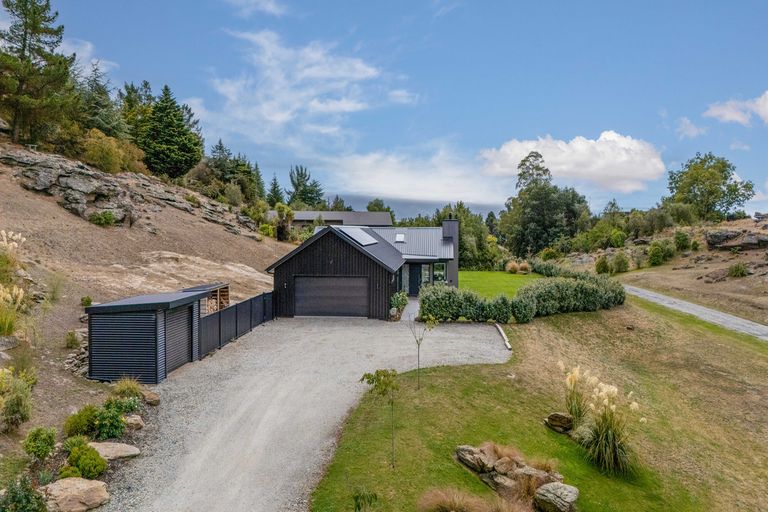 Photo of property in 98 Aronui Road, Bridge Hill, Alexandra, 9320