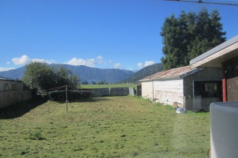 Photo of property in 34 Wanganui Flat Road, Harihari, 7884