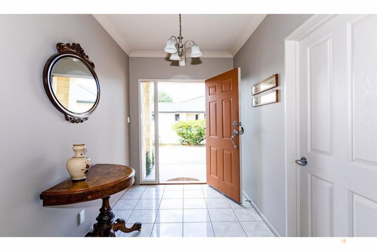 Photo of property in 9 Tancred Street, Geraldine, 7930