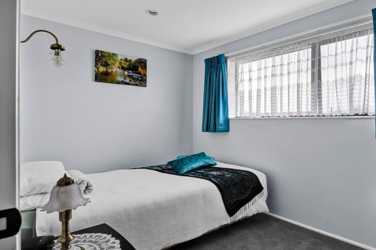 Photo of property in 104 Pembroke Road, Pembroke, Stratford, 4332