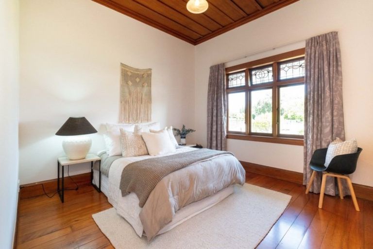 Photo of property in 127 Vigor Brown Street, Napier South, Napier, 4110