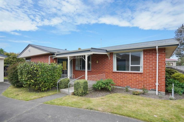 Photo of property in 38 Orrick Crescent, Avondale, Christchurch, 8061