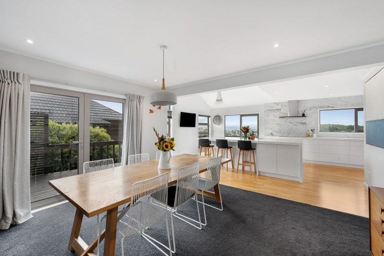 Photo of property in 15 Satara Crescent, Khandallah, Wellington, 6035