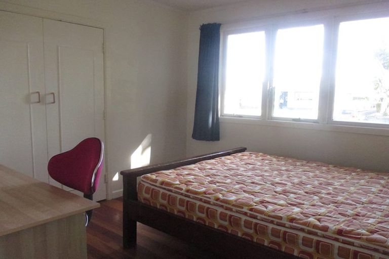 Photo of property in 15 Brocas Avenue, Hillcrest, Hamilton, 3216