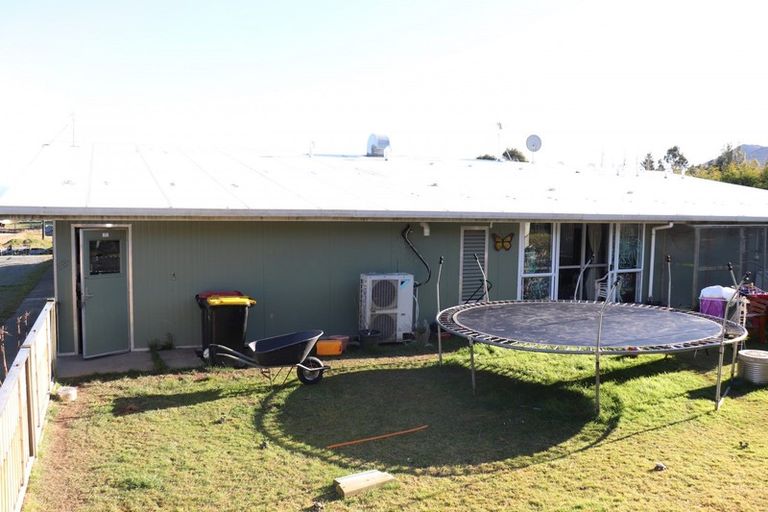 Photo of property in 129 Pasture Street, Lumsden, 9730