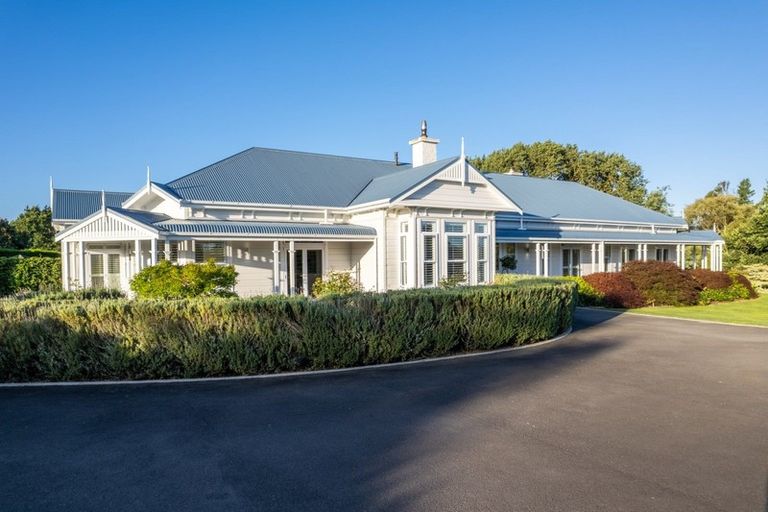 Photo of property in 37 Ryvington Lane, Tamahere, Hamilton, 3283