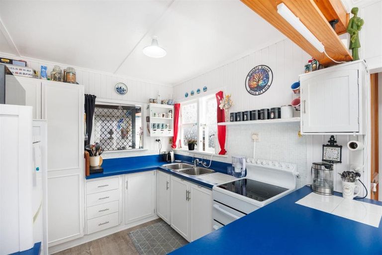 Photo of property in 11 Ahuru Street, Marton, 4710