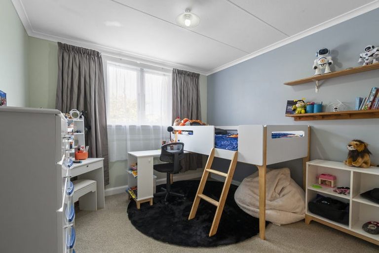 Photo of property in 136 Featherston Street, Palmerston North, 4410
