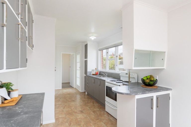 Photo of property in 6 Ruru Crescent, Heretaunga, Upper Hutt, 5018