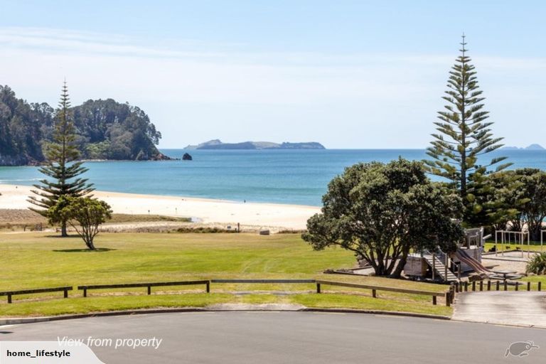 Photo of property in 115 Oratia Place, Onemana, Whangamata, 3691