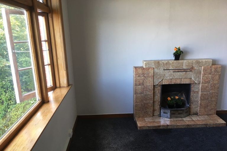 Photo of property in 47a Manor Place, Dunedin Central, Dunedin, 9016